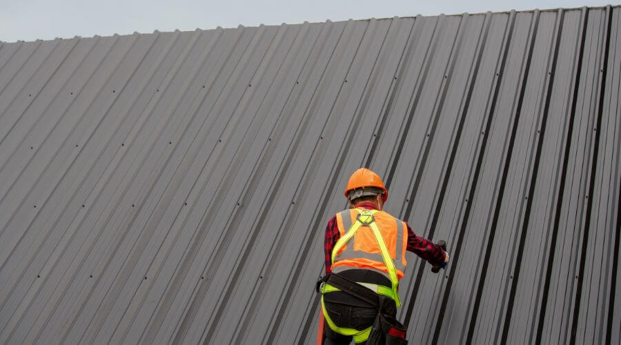 Professional Flat Roofing Installation in Rufus, OR
